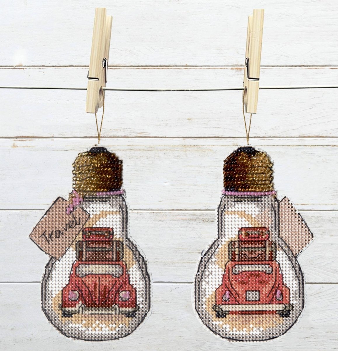 RED CAR Travel cross-stitch kit, plastic canvas.