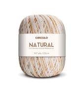 Yarn in creative arrangement - Circulo Barroco.