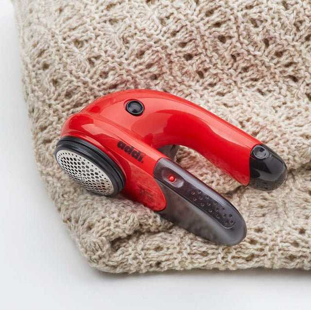 addi Fusselstop lint remover, electric textil razor SKU: 4962000 - 000000 - Leo Hobby