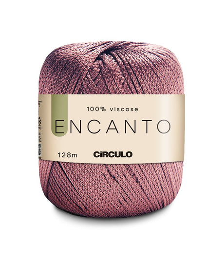 Handcrafted piece with Circulo Encanto Viscose Yarn.